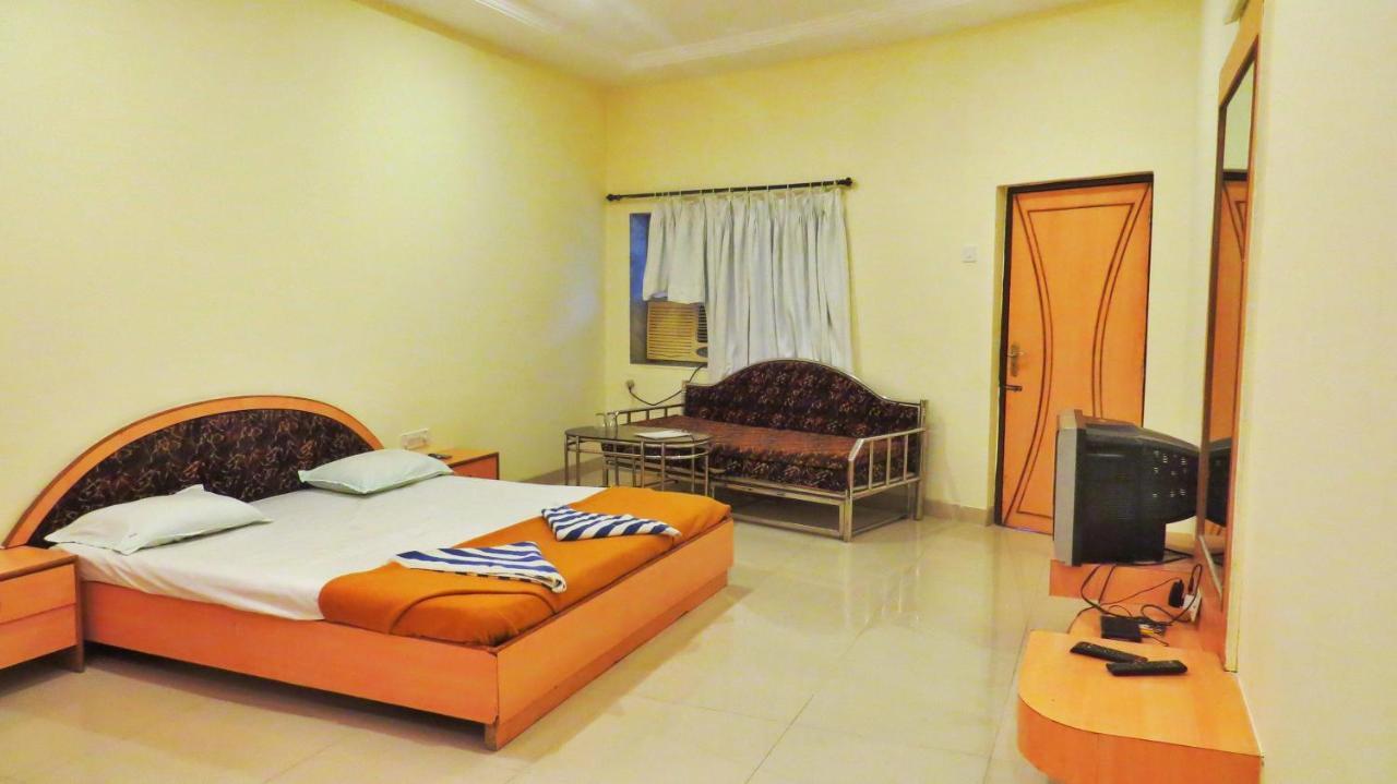 Golden Resort&Farm Nashik Eksteriør billede