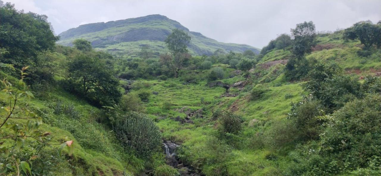 Golden Resort&Farm Nashik Eksteriør billede
